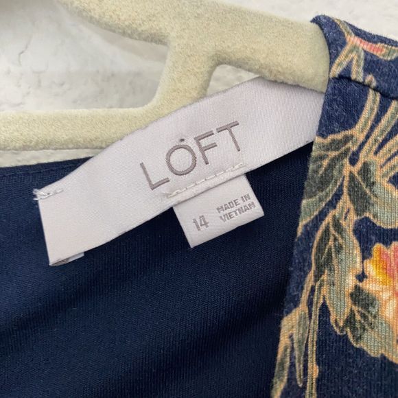 LOFT Ann Taylor Dress Womens Size 14 Floral Faux Wrap Multicolor - Picture 6 of 7
